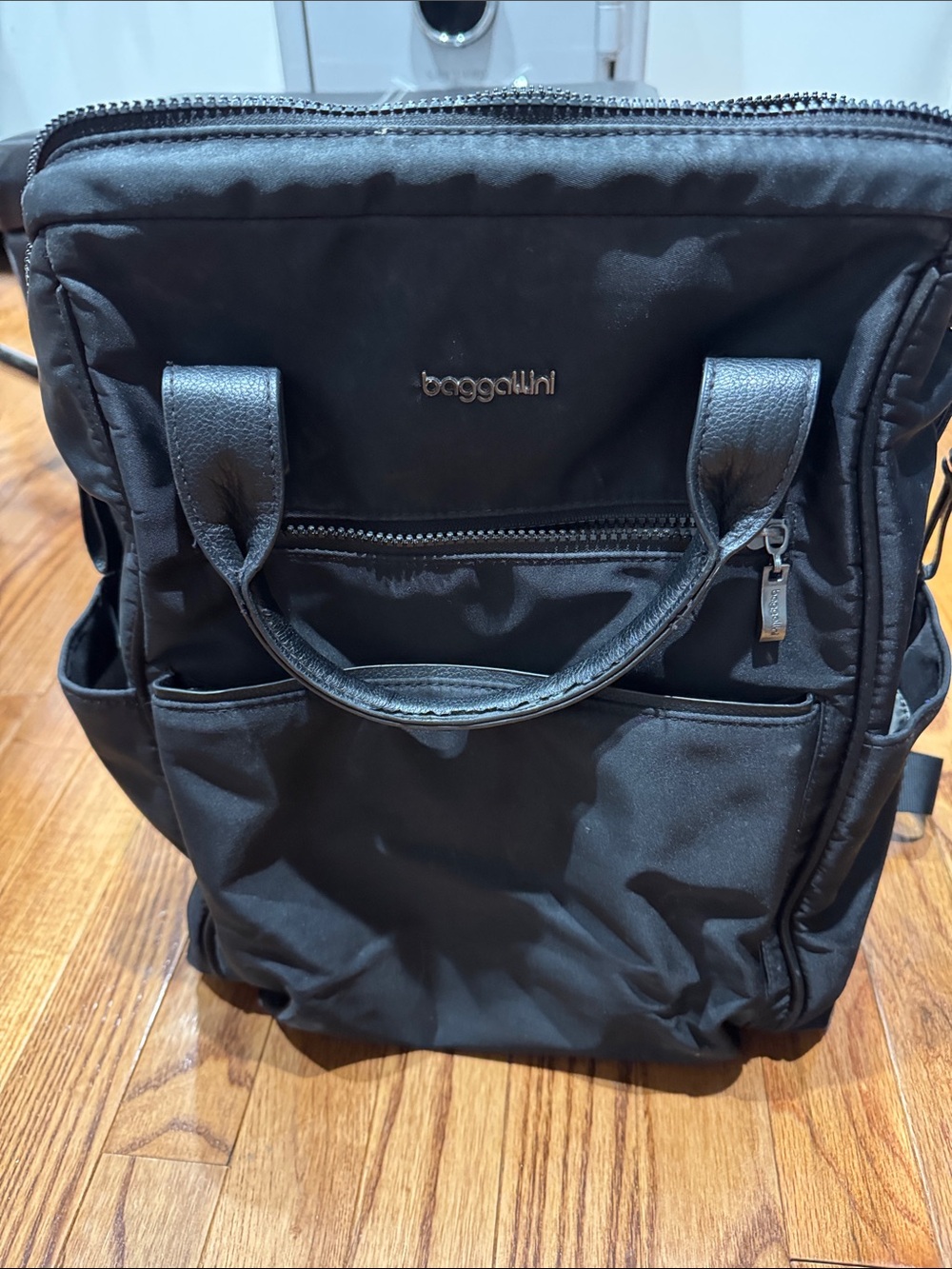 Baggallini Black Everyday Convertible Backpack